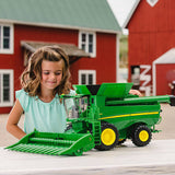 1:16 Big Farm John Deere S690 Combine with Corn and Draper Head 47101